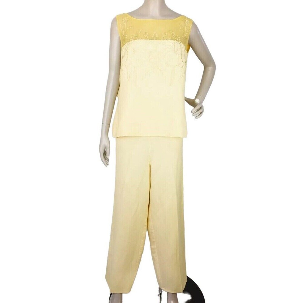 Aziza Sleeveless Floral Embroidered Blouse & Pants Two-Piece Set Plus Size 18